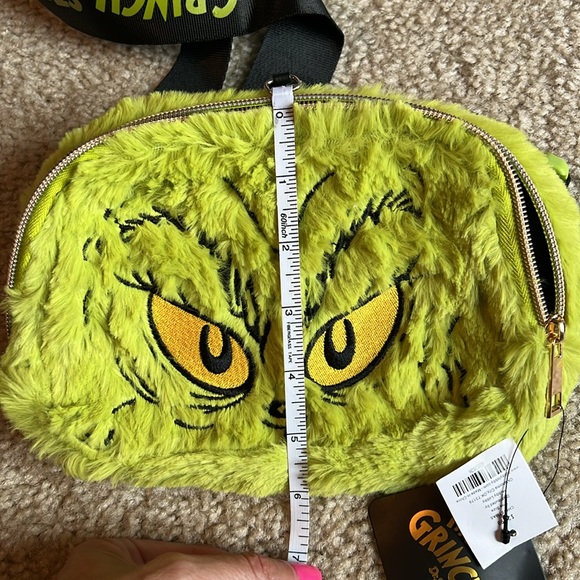 The grinch how the grinch stole Christmas green belt bag Fanny pack purse green - Picture 8 of 9